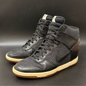 NIKE 644877-003 Dunk Sky Hi Essential Black Gum Hidden Wedge Sneakers Size 9.5